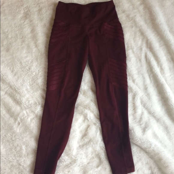 Burgundy Old‎ Navy Leggings - Picture 1 of 4
